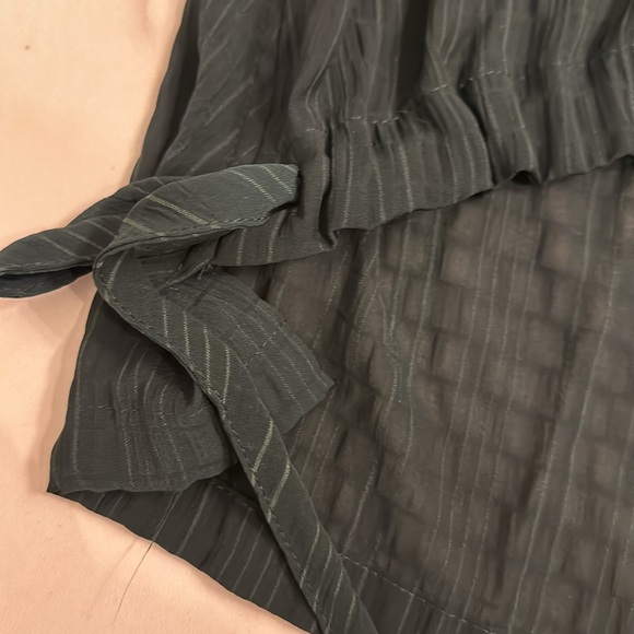 New Dark Green light Calvin Klein Blouse - Picture 4 of 7